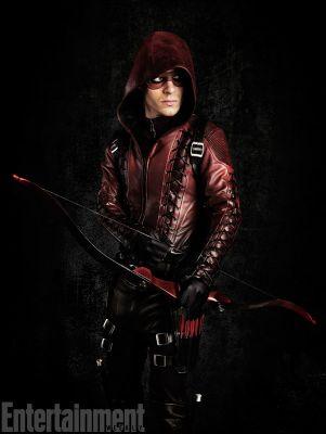I'm Arsenal. Arrow's sidekick. Thea Queen is bae. Fuck with me I'll shoot you with an arrow. RP occasional 18+ NSFW content.