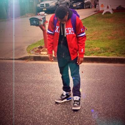 Staying Wavvy Until I Drown| Focused| Hungry & Humbled| Trying to go D1✈️✈️