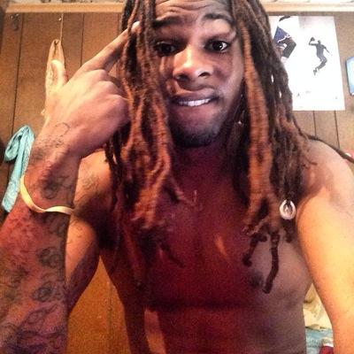 follow me..self-made artist tryna make it #YRN Yung_harp . #FGMG affiliated ... #HustleGang #OG $$s lilharp351@gmail.com IG:_yungintune