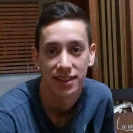 jadechito's profile picture. no todos los errores son errores :)