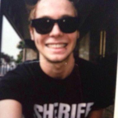 We'll never be as young as we are now ✖️I dont need you I need @5sos✖️