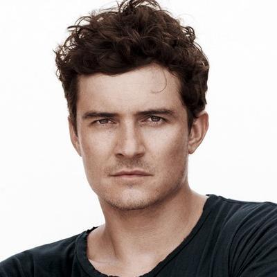 GavinVakarian's profile picture. The middle Vakarian sibling, between @CalibrationsMan and @SassyVakarian. Carrying out the family legacy as an undercover detective.  (Mature RP)