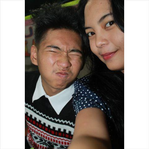 09 februari(˘▾˘) || Hanggian Dini Putri♥♥