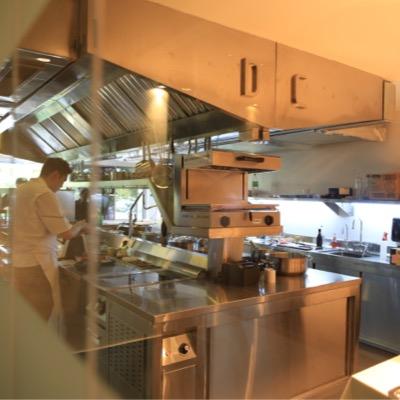 darrenchin168's profile picture. 