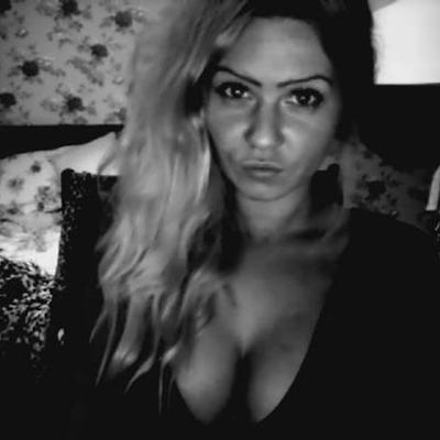 catrogers_420's profile picture. I might take too many selfies... Yes, I have fake boobs, deal with it