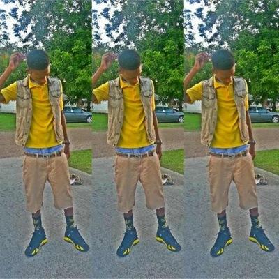 No DRGz Where I Be .. Everybody Hold They Own Like Me #VBZ #SWAMPLIFE