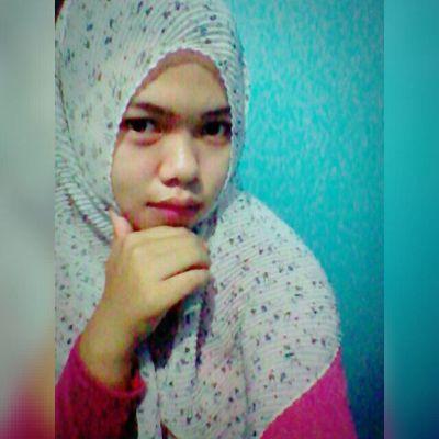 Keluarga M.Bayit & Ny.Dewi Yurliana Lahat 09 juli 1997 IG  Wish My dream came true. yes, my God❤