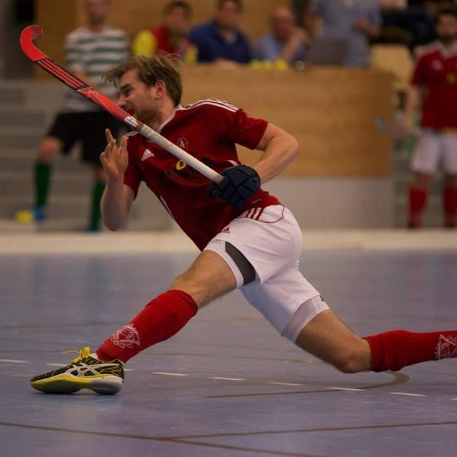 Fieldhockey player and pharmacist/health economist