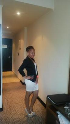 sofry's profile picture. Go-getting, jet setting, out of the box thinker, corporate climbing Diva!!!