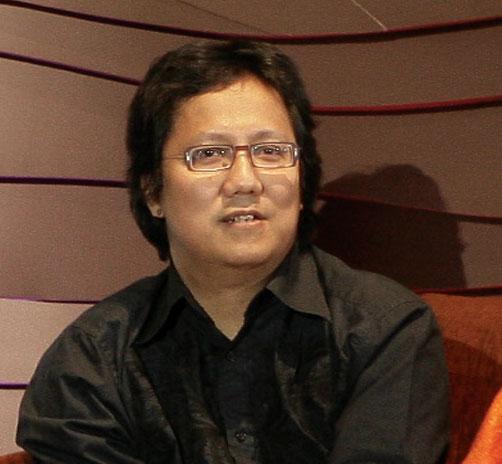 Official Account Erwin Gutawa
Indonesian conductor
New Project:
#DiatasRataRata