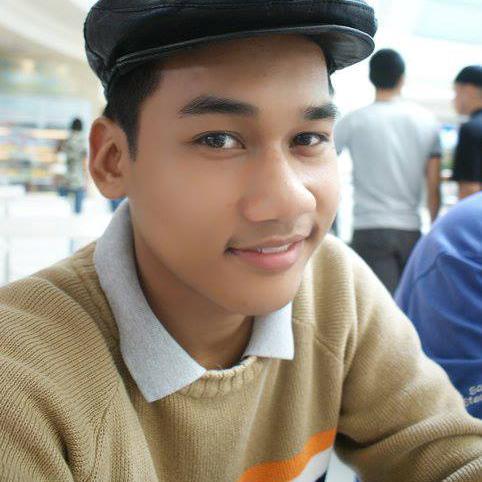 RBanknote's profile picture. 