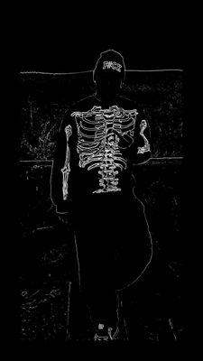 Inesta8le's profile picture. LA  COLMENA   •   1 9 9 3