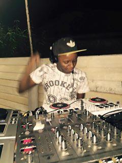 Four_40's profile picture. ElectroHouse/Hip Hop and Kwaito DJ from Potchefstroom. Bookings call 0768257762.