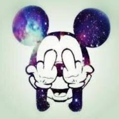 follow @styleskerfuffle because im lovely