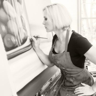RebeccaAHodges's profile picture. A professional artist known for her representational realism, attention to detail, and feeling in her work. In galleries nationwide.  Life is a journey...