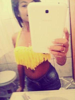 FaceBook - Dyeeni Souza 
Whats - 91950706
Instagram: Heey_dyeh