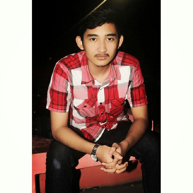 bagasfarhan5's profile picture. The Script