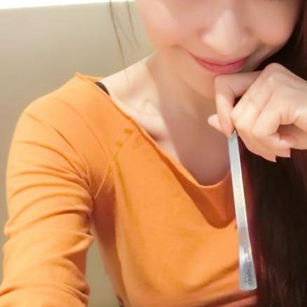 こんにちは！新婚生活の新がなくなってきましたｗｗまいにちさびしくすごしてます♪LIME::marin■7412■とって♪