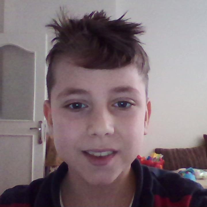 Inan9Enes's profile picture. 