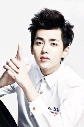 EXOwyf_'s profile picture. role player • not longer with you @apnkohy_ (inactive)