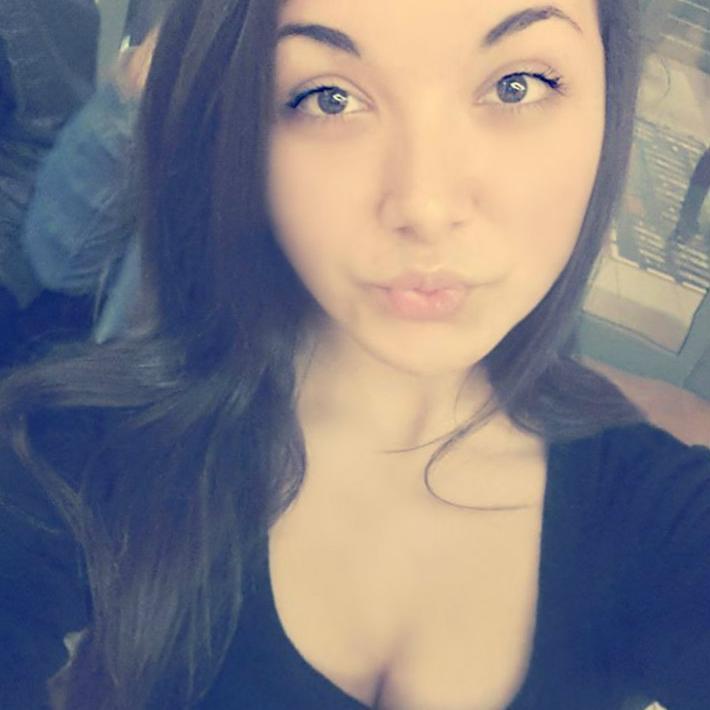 Hello. I'm Any. :$