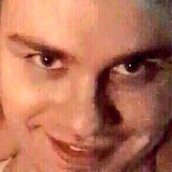 Follow @The5SOSFanCrew please! They will follow back :)
