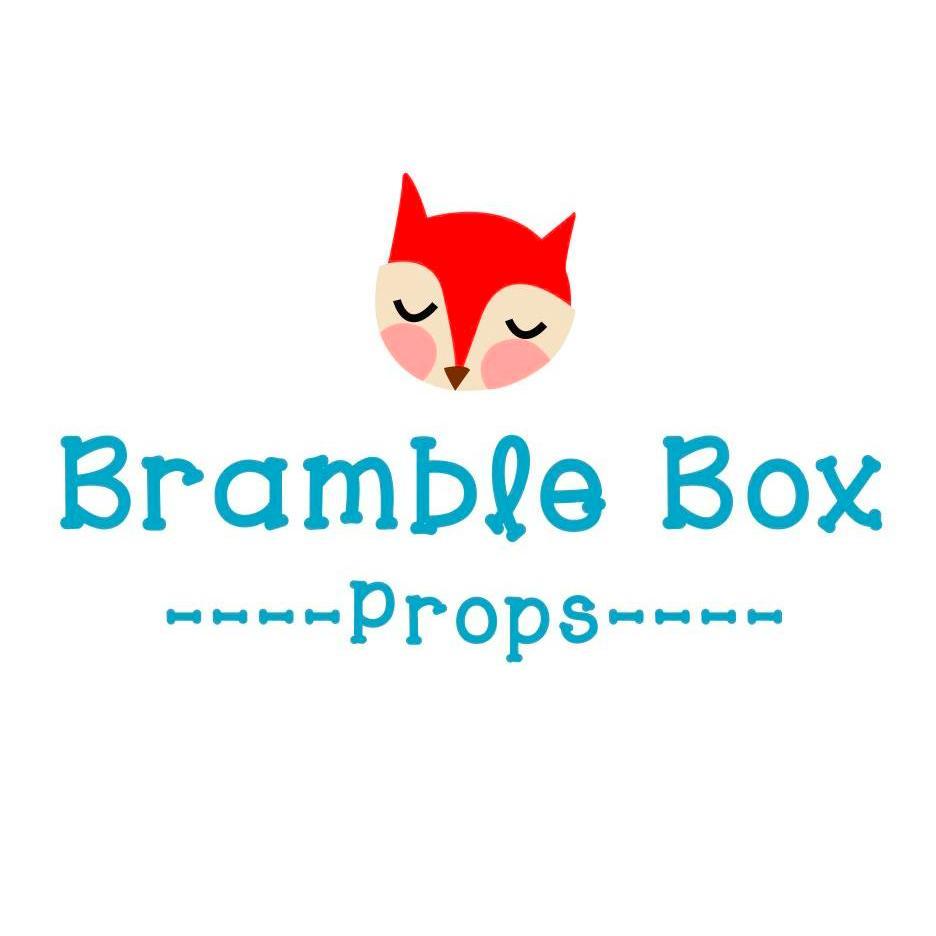 Pretend play kids subscription boxes and gift  boxes for kids age 3-7. Fantastic gifts, packed with fun and learning! Learning through play.