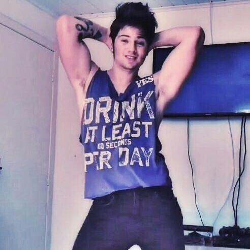 Uma fã de verdade não desiste, pois ela sabe que ,esperar, vai chegar @chris_leao Oficializado no dia 3/2013