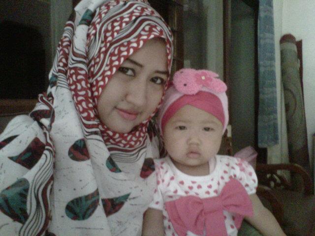 Mom' Anindita Aqila