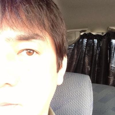 超ドM男です、178cm 85kg.飼主様（女性の）探してますカカオiDは、papa7918 顔に座って舐めさせながらオシッコ飲ませたり、乳首つねったり、股間殴り、蹴り、玉潰しなどなど、ピアス、改造、焼印、刺青、なんでも、御自由に、