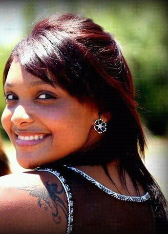 GOD FIRST †_♥Love my family|I love SMILING ☺ | I'm a car fanatic..VW☺ [German] _Motorbikes♥ |Fan of MUFC♥_ Pisces»16 March☺_ Nature Lover☀☁
