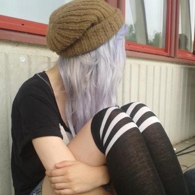 Raina Davis. I don't do much, but one time I ate some cheese puffs and watched a movie. It was rad. ||RP||