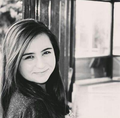 singer :)