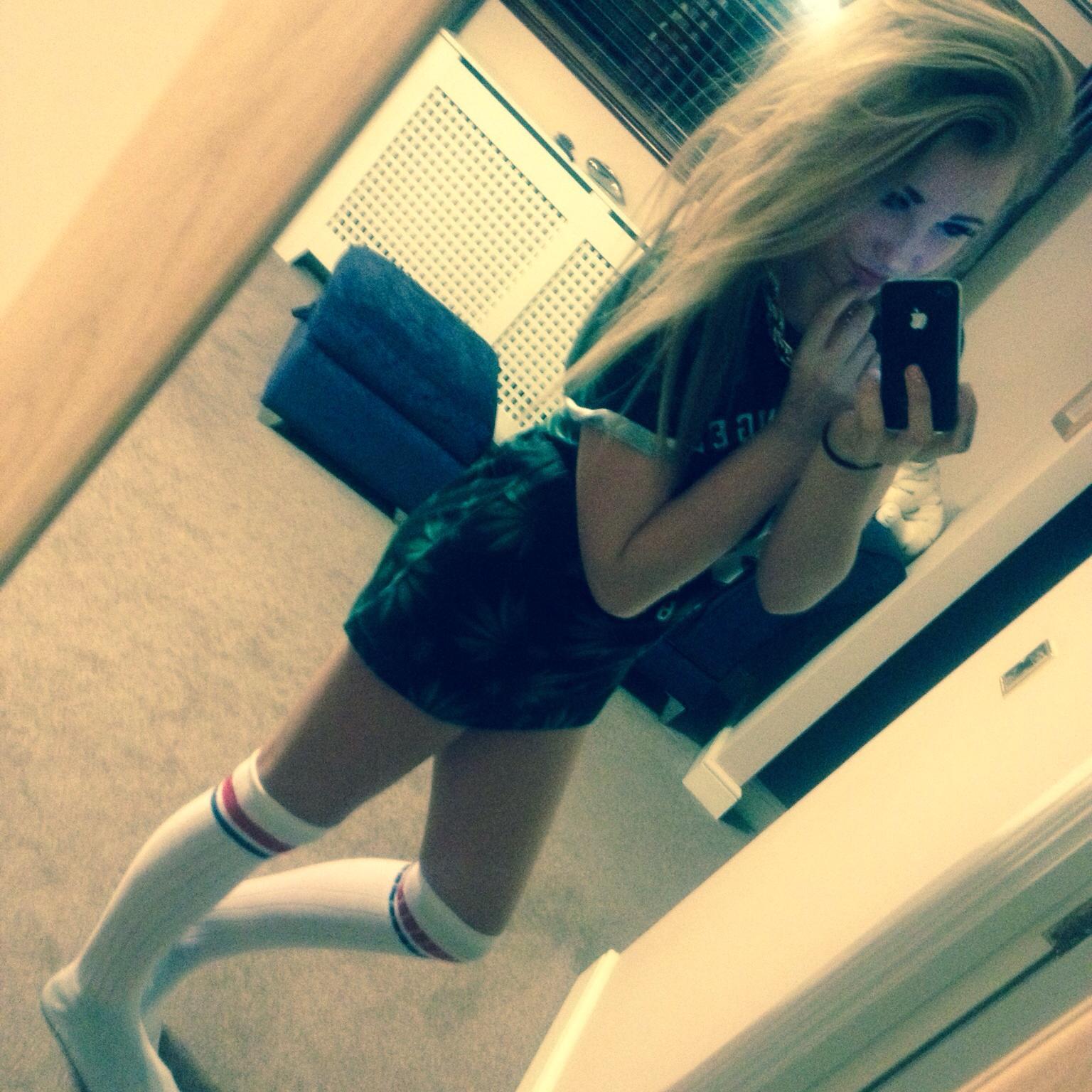 15 years old | Kent | eGirl | CoD is life