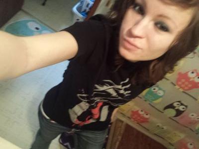 bmergency's profile picture. perfect. in that fucked up kind of way. kik;snapchat;instagram:: bmergency