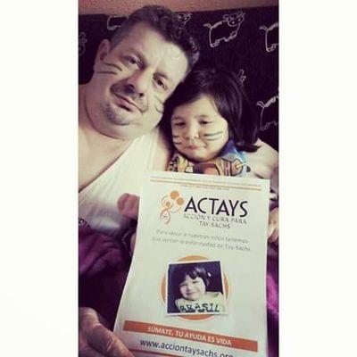 SomostdsBombom's profile picture. #SomosTodosMeritxell .. 
Doenças raras precisam ser mais valorizadas e estudadas .. 
#EmBuscaDaCuraDeTaySachs