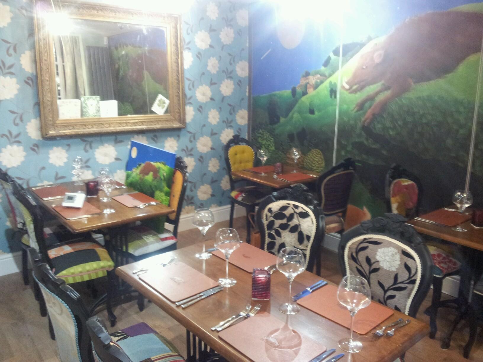 Open Wednesday to Saturday evenings. Sunday lunch. Bookings. Please call 01522 524817