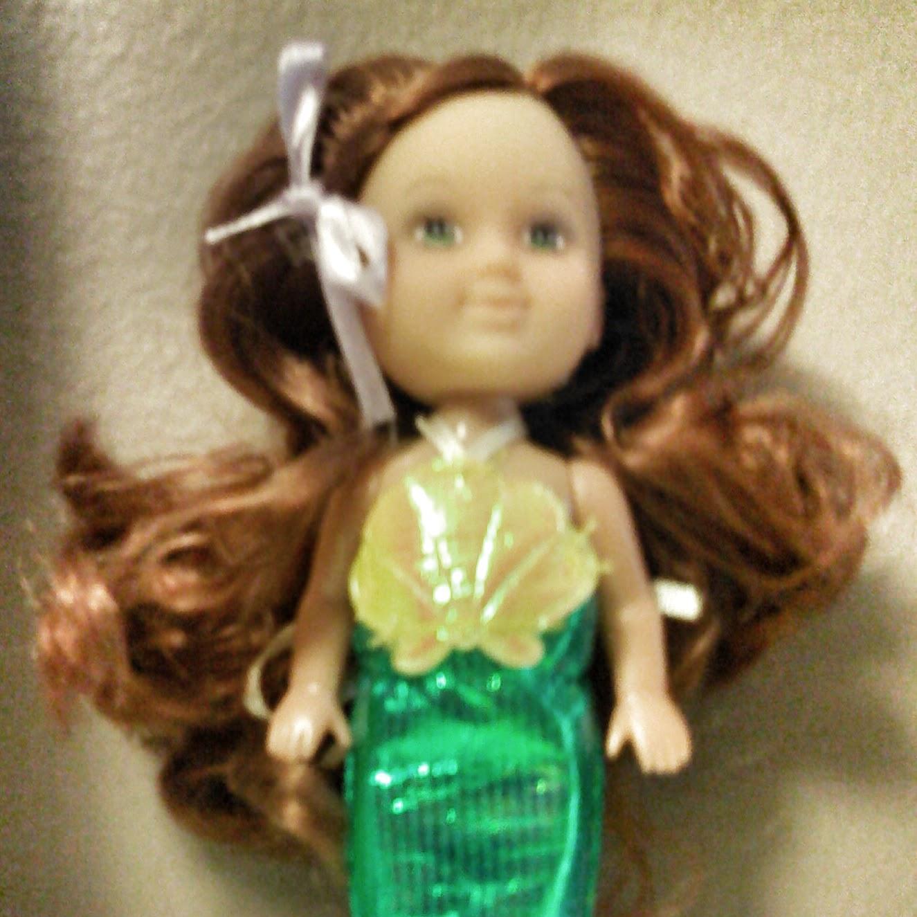 ptownmermaid's profile picture. Part-time mermaid. Full-time librarian. Socially awkward introvert.