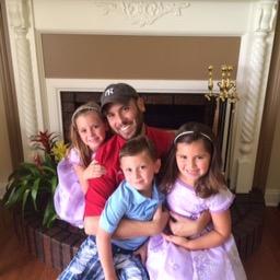 Rent inflatables in the Nelson county area. Water slides, bounce houses, bounce house combo with slides and water, boxing ring, bungee run, and obstacle course