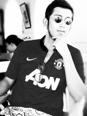 AbhiMUFC10's profile picture. Weird as fuck