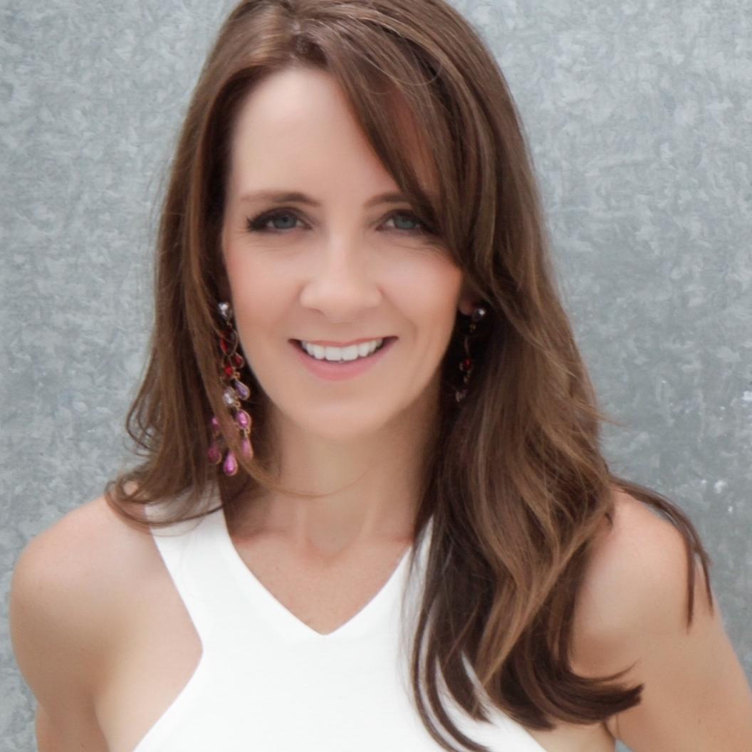 Voice Actor. Rep @bmg Talent Atlanta GA Source Connect, Sennheiser Mkh-416 Clients: @ArizonaCoyotes @nhl #NaplesMarcoIslandEverglades @ViggoAlessi