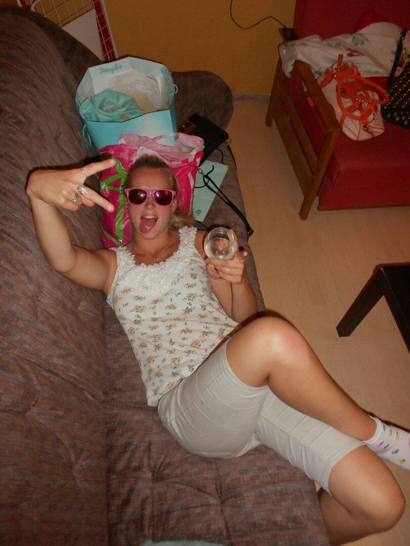 livucis2222's profile picture. 