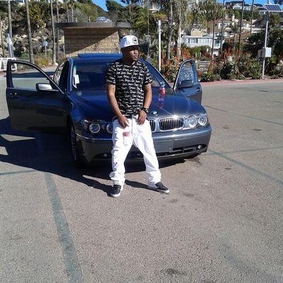 BORN IN SANFRANSICO CA, RAISED IN OAKLAND  CEO AND ARTIST OF LEANKIDZ RECORDS.....AND LUV SIPPIN SYRUUP...