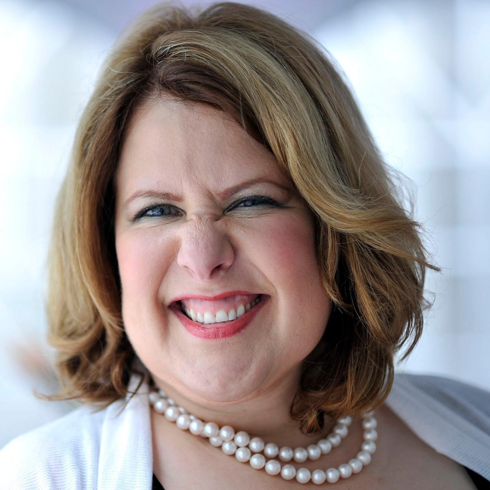 Avocate familialiste/constitutional litigator @GoldwaterDube. Mom. Bubby to Eva & Nina. #Guerrière.