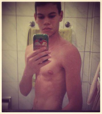 Chega uma hora, em que é preciso ser mais confiante. deixar de ser caco de vidro e agir como diamante.