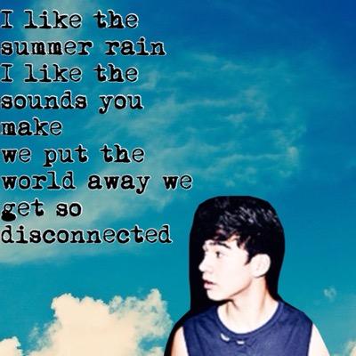 DM me a celeb you want an edit for and the wait will be upto 24 hrs :)