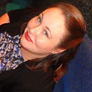 Cleverly Disguised as a Responsible Adult! An Irish girl living in an American world. 😊