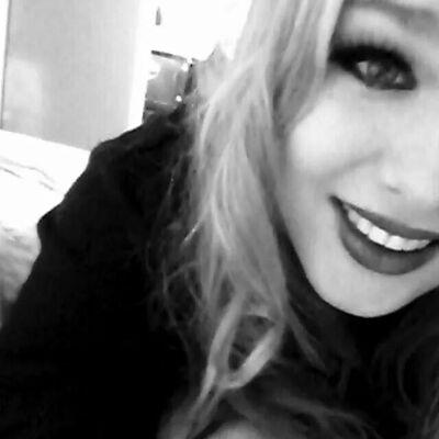 ♡♡♥♡♡     ♡jebroer       ●HLGN4life●            *follow me on instagram: annebellll*             ♡mn mannetje♡