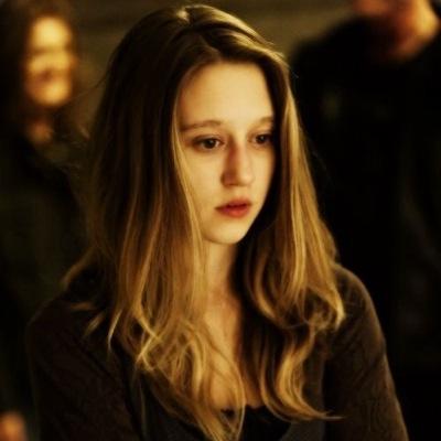 •I've been afraid of changing, cause I built my life around you. Well time makes you bolder. Children get older, and i'm getting older too.• #AU #OUATRP #21+