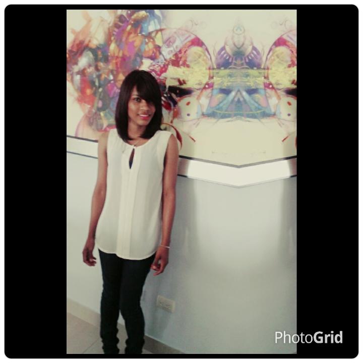 yiyi27277's profile picture. 